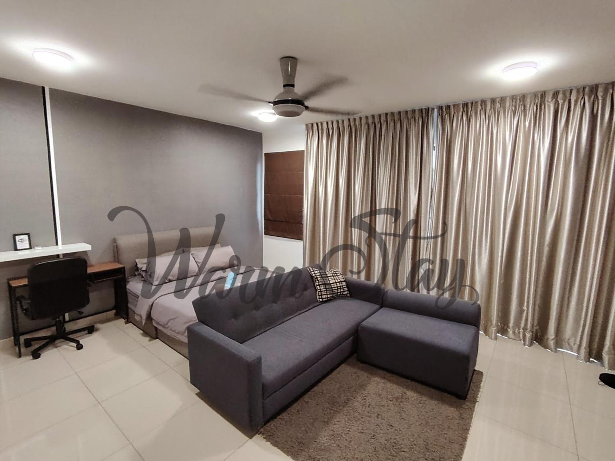 Warm Stay At Trefoil Setia Alam Exterior photo