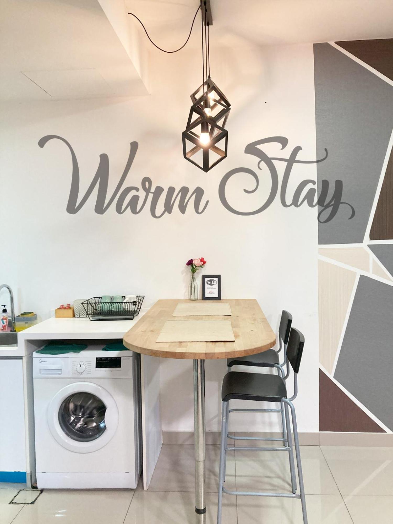 Warm Stay At Trefoil Setia Alam Exterior photo